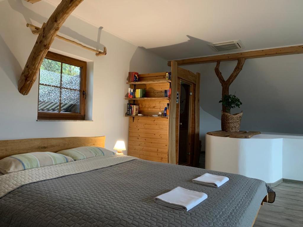 Zerko Holiday Home - Vineyard Chalet With Sauna And Jacuzzi Free Mirna Bagian luar foto